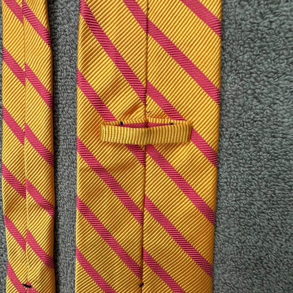 Peter Millar Silk Tie Yellow Pink Diagonal Stripe Mens USA Made Necktie 3.5 Inch